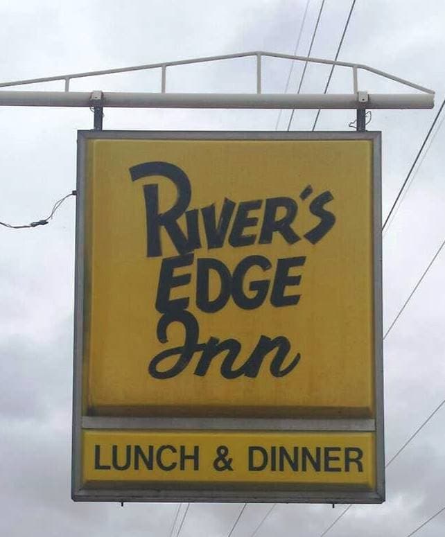 River’s Edge Inn
